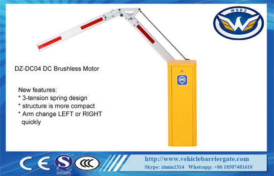 Portone dell'asta del parcheggio di sicurezza 4.5M Folding Arm RS485 RFID con energia solare
